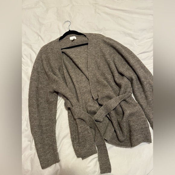 H&M tie front cardigan - Picture 1 of 1